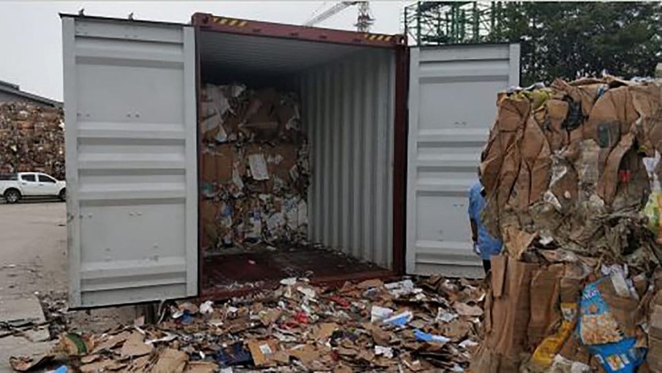 Dalih Sampah Impor demi Industri, tapi Mengapa Ada Sampah Plastik? Dalih Sampah Impor demi Industri, tapi Mengapa Ada Sampah Plastik?