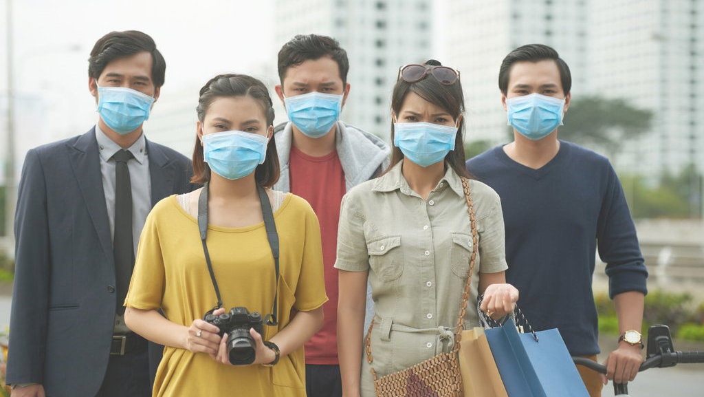 Tak Cuma Tangkal Polusi, Masker pun Bisa Jadi Alat Gaya-gayaan Tak Cuma Tangkal Polusi, Masker pun Bisa Jadi Alat Gaya-gayaan