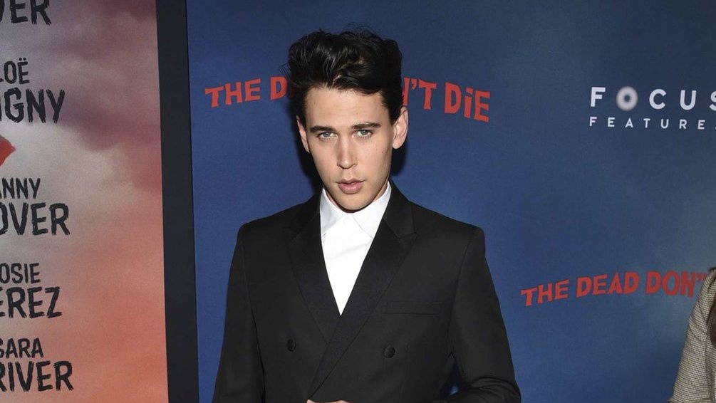 Austin Butler Terpilih Perankan Elvis Presley di Film Warner Bros Austin Butler Terpilih Perankan Elvis Presley di Film Warner Bros