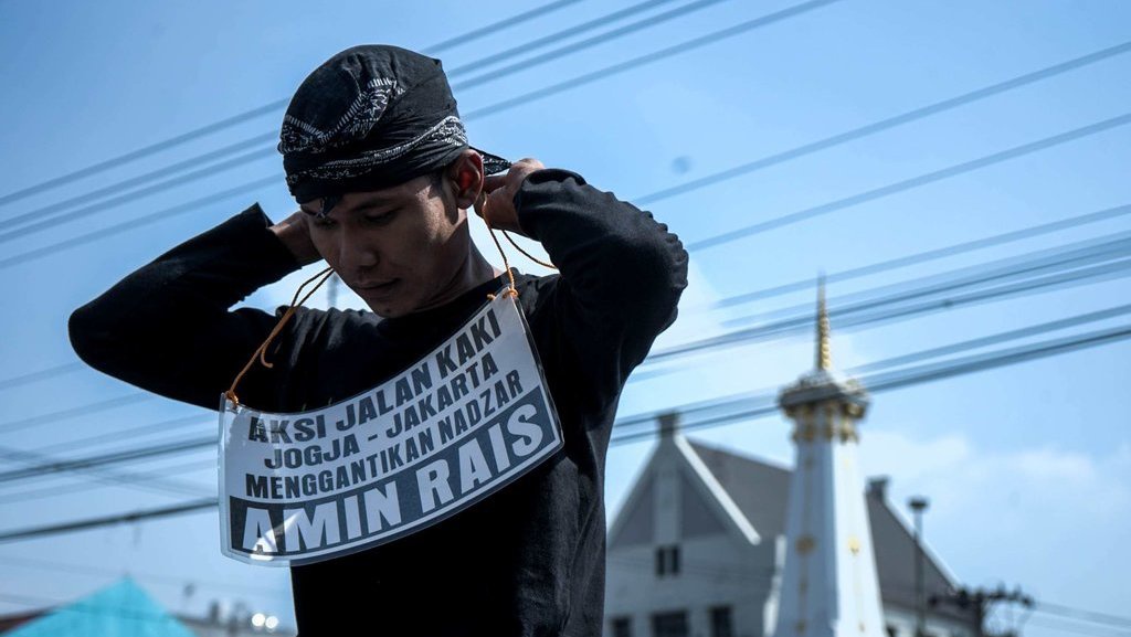 Politikus dan Keahlian Mereka Mengeluarkan Omong Kosong Politikus dan Keahlian Mereka Mengeluarkan Omong Kosong