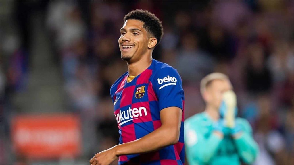 Ronald Araujo-Ansu Fati: Kisah Kontras Debutan Barcelona Musim Ini Ronald Araujo-Ansu Fati: Kisah Kontras Debutan Barcelona Musim Ini