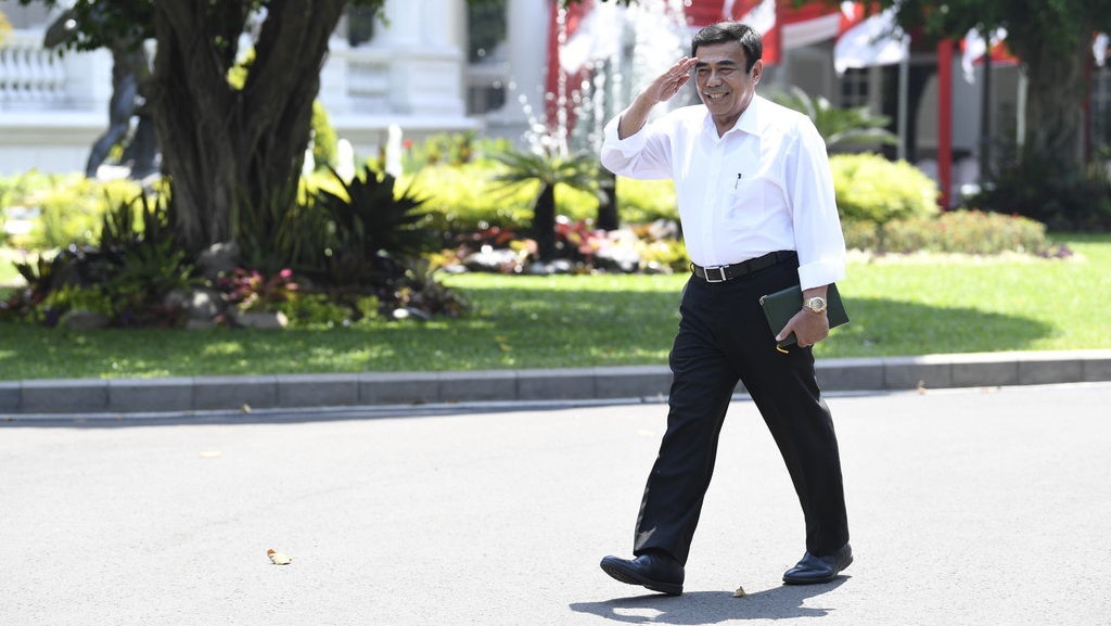 Fachrul Razi, Ketua Tim Bravo 5 Dipanggil Jokowi ke Istana Fachrul Razi, Ketua Tim Bravo 5 Dipanggil Jokowi ke Istana