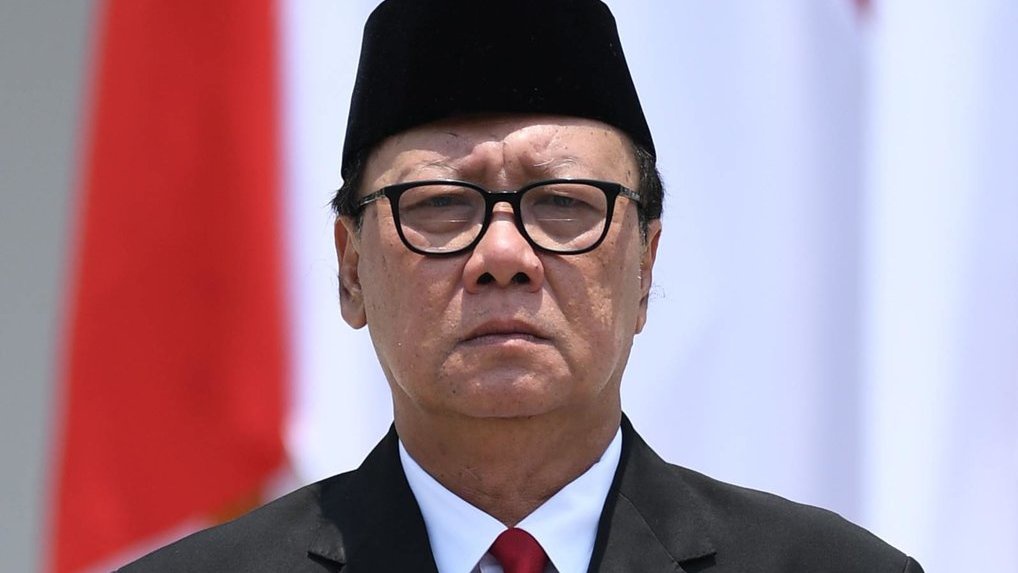 Anak, Sopir dan Aspri Menpan Tjahjo Kumolo Positif Corona Anak, Sopir dan Aspri Menpan Tjahjo Kumolo Positif Corona