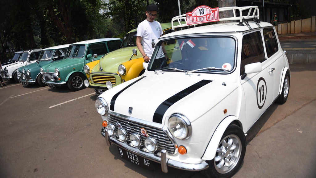 Komunitas MINI cooper Rayakan Ulang Tahun MINI ke-60 Komunitas MINI cooper Rayakan Ulang Tahun MINI ke-60