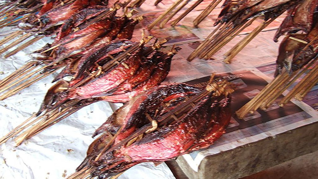 Kuliner Unik Khas Sulawesi Utara: Kelelawar Hingga Sate Tikus Kuliner Unik Khas Sulawesi Utara: Kelelawar Hingga Sate Tikus