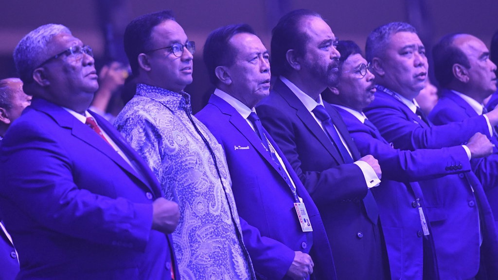 Politik Dua Kaki Nasdem: Tak Mau Oposisi meski Tak Lagi Sepaham Politik Dua Kaki Nasdem: Tak Mau Oposisi meski Tak Lagi Sepaham