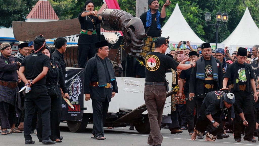 Apa Saja Peran Warga dalam Implementasi Wawasan Nusantara & Dampak Apa Saja Peran Warga dalam Implementasi Wawasan Nusantara & Dampak