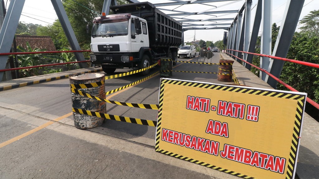 DPR Prihatin 85% Jembatan dalam Kondisi Rusak Jelang Arus Mudik DPR Prihatin 85% Jembatan dalam Kondisi Rusak Jelang Arus Mudik
