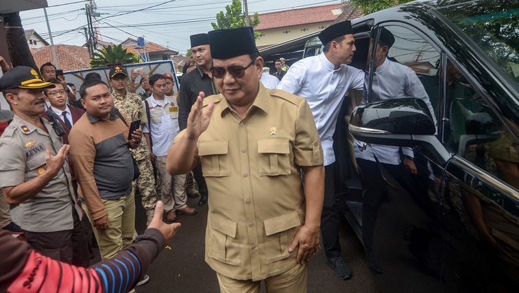 Prabowo Cek Proyek Food Estate 537 Ha Tanaman Singkong di Kalteng Prabowo Cek Proyek Food Estate 537 Ha Tanaman Singkong di Kalteng