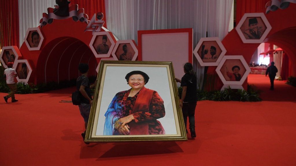 Megawati Sebut Risma, Azwar Anas, hingga Ganjar Kader Unggul PDIP Megawati Sebut Risma, Azwar Anas, hingga Ganjar Kader Unggul PDIP