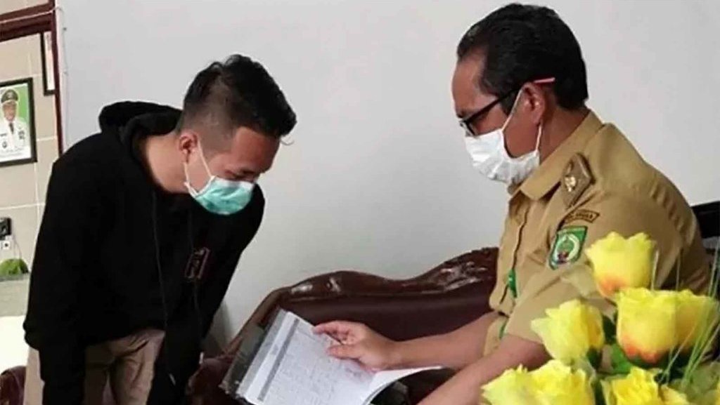 Empat Mahasiswa Asal Kabupaten Balangan Telah Dipulangkan dari Cina Empat Mahasiswa Asal Kabupaten Balangan Telah Dipulangkan dari Cina