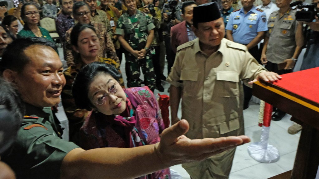 Prabowo-Megawati Duduk Semeja, Gerindra: PDIP Cinta Pertama Kami Prabowo-Megawati Duduk Semeja, Gerindra: PDIP Cinta Pertama Kami