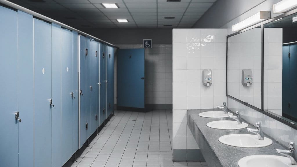 Mengenal Paruresis atau Rasa Takut Buang Air di Tempat Umum Mengenal Paruresis atau Rasa Takut Buang Air di Tempat Umum