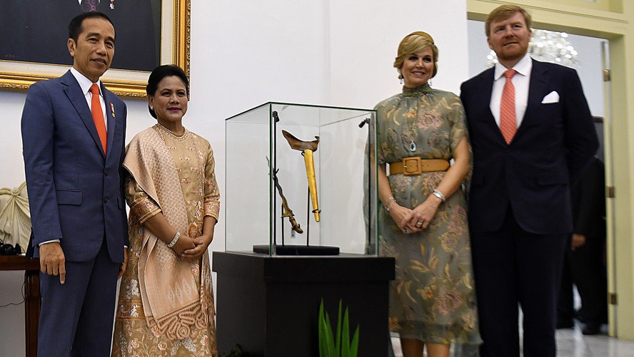 Kerajaan Belanda Kembalikan Keris Pangeran Diponegoro ke Indonesia Kerajaan Belanda Kembalikan Keris Pangeran Diponegoro ke Indonesia