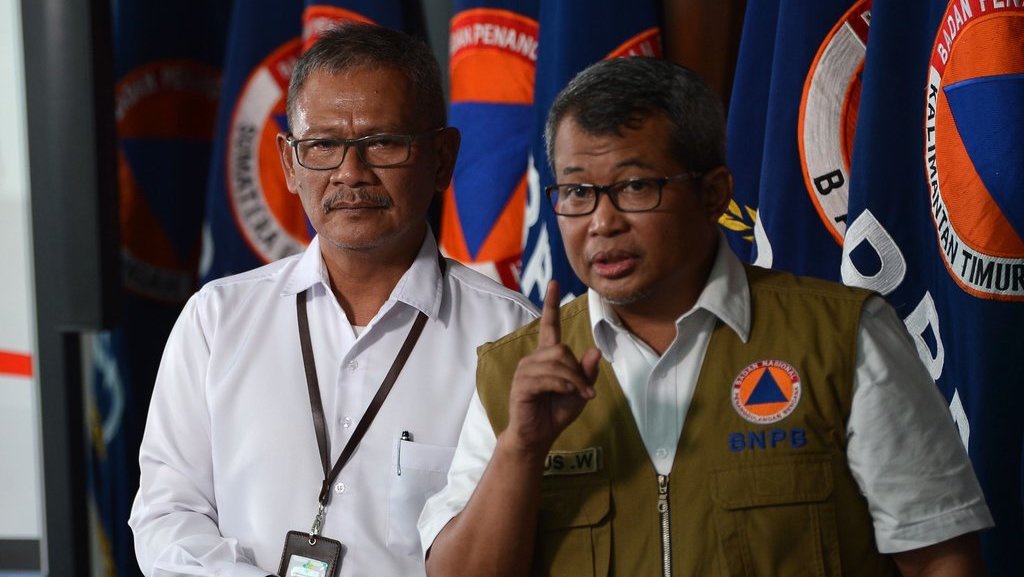 BNPB: Data Corona Kemenkes Tertutup & Tak Sinkron dengan Pemda BNPB: Data Corona Kemenkes Tertutup & Tak Sinkron dengan Pemda