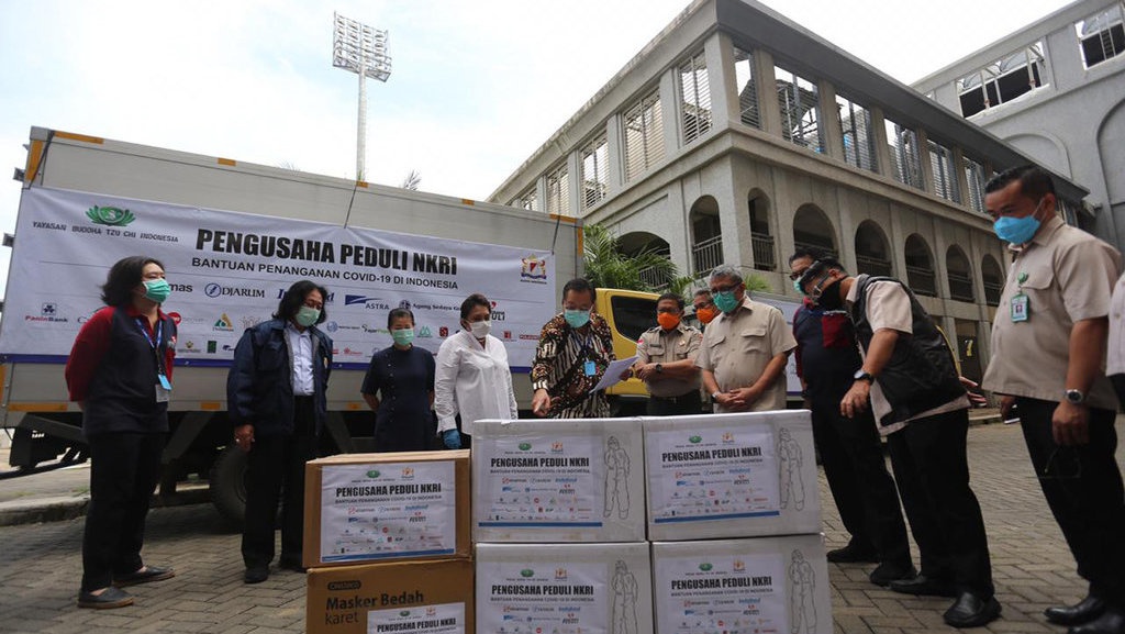 Pengusaha Peduli NKRI Datangkan 80 ton Alat Kesehatan Pengusaha Peduli NKRI Datangkan 80 ton Alat Kesehatan