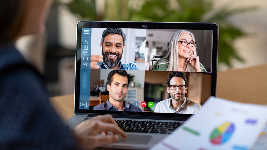 Cara Aktifkan Fitur Pengingat di Zoom Agar Tak Telat Meeting Cara Aktifkan Fitur Pengingat di Zoom Agar Tak Telat Meeting