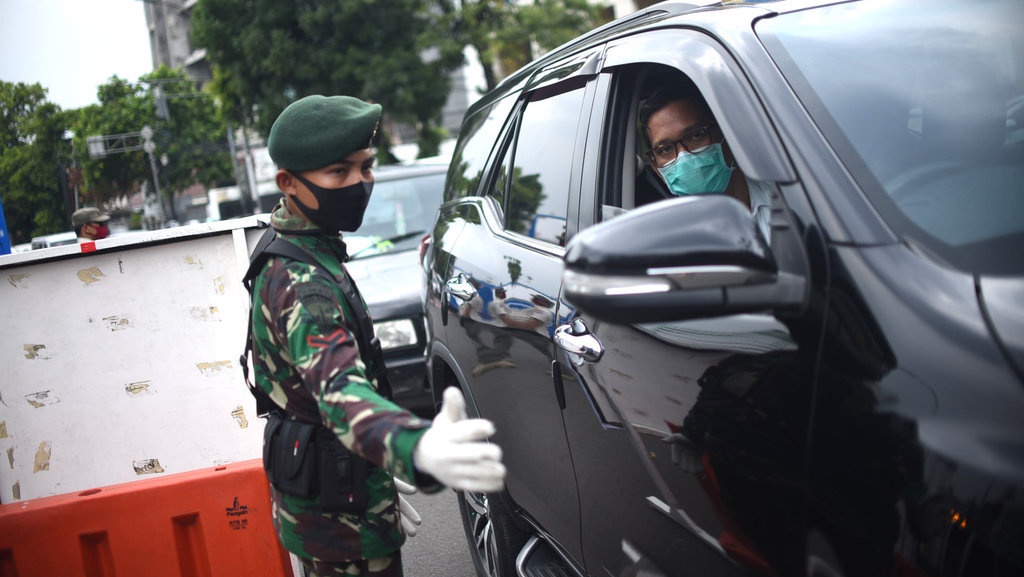 Pelaksanaan PSBB di DKI Jakarta Pelaksanaan PSBB di DKI Jakarta