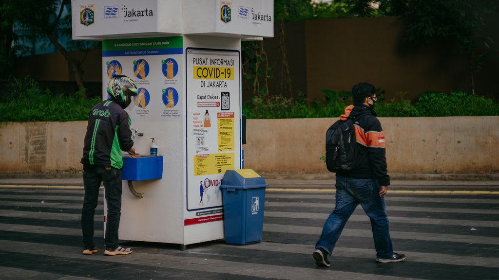 Penerapan New Normal: Ketahui Protokol Kesehatan di Area Publik Penerapan New Normal: Ketahui Protokol Kesehatan di Area Publik