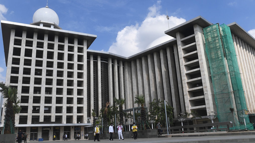 Viral Parkir Rp150rb di Istiqlal Jakarta, Bagaimana Aturannya? Viral Parkir Rp150rb di Istiqlal Jakarta, Bagaimana Aturannya?