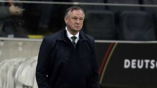 Stoke City vs MU Batal Usai Michael O'Neill Positif COVID-19 Stoke City vs MU Batal Usai Michael O'Neill Positif COVID-19