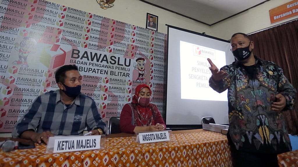 Alur Penyelesaian Sengketa Pemilu dan Lembaga yang Menanganinya Alur Penyelesaian Sengketa Pemilu dan Lembaga yang Menanganinya