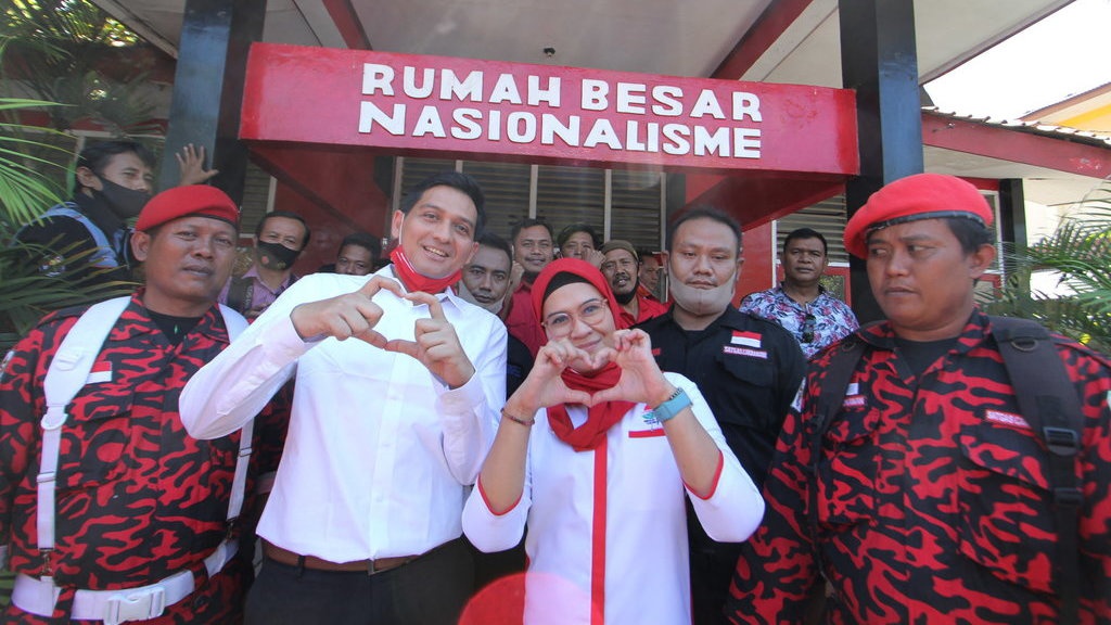 Kenapa Lucky Hakim Mengundurkan Diri dari Wabup Indramayu? Kenapa Lucky Hakim Mengundurkan Diri dari Wabup Indramayu?