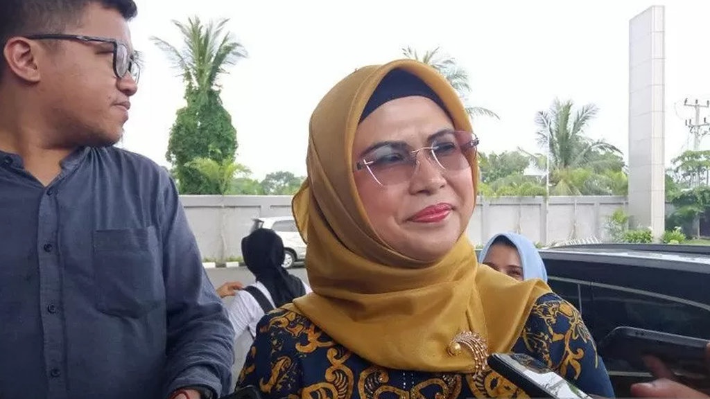 Azizah-Ruhama Deklarasikan Diri Jadi Pasangan Cawalkot Tangsel Azizah-Ruhama Deklarasikan Diri Jadi Pasangan Cawalkot Tangsel
