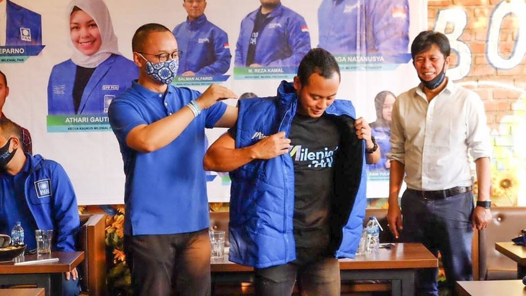 Mantan Kapten Persib Diangkat Menjadi Duta Milenial PAN Mantan Kapten Persib Diangkat Menjadi Duta Milenial PAN