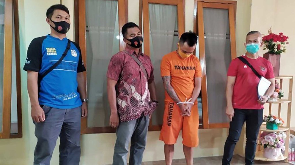 Penantang Baku Hantam Tim Prabu Polres Bandung Dijerat UU ITE Penantang Baku Hantam Tim Prabu Polres Bandung Dijerat UU ITE