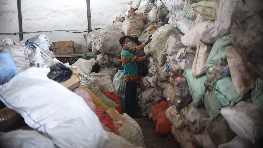 Limbah Elektronik di Jakarta Capai 22 Ton Limbah Elektronik di Jakarta Capai 22 Ton