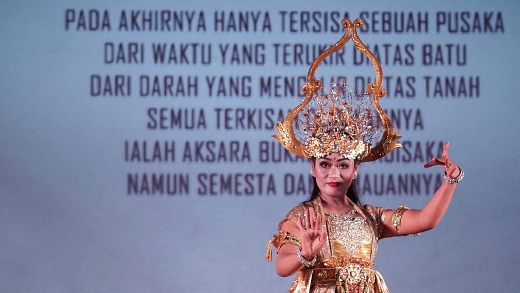 Mengenal Jenis-Jenis Seni dan Fungsinya di Dalam Masyarakat Mengenal Jenis-Jenis Seni dan Fungsinya di Dalam Masyarakat