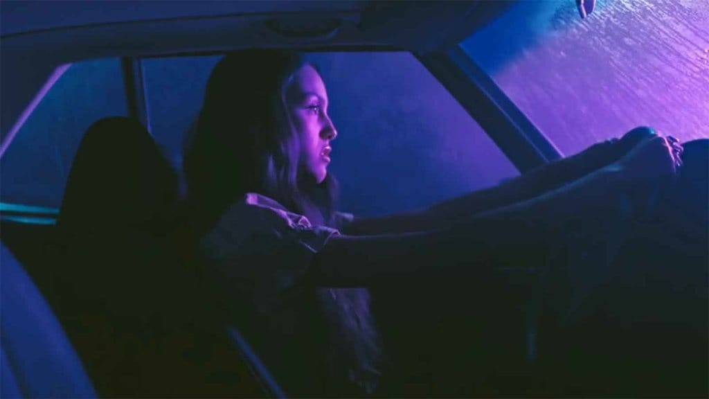 Lirik Drivers License Olivia Rodrigo dan Terjemahan Indonesia Lirik Drivers License Olivia Rodrigo dan Terjemahan Indonesia