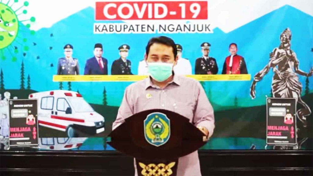 OTT Nganjuk: Bupati Novi, Ajudan & 4 Camat Resmi Tersangka OTT Nganjuk: Bupati Novi, Ajudan & 4 Camat Resmi Tersangka