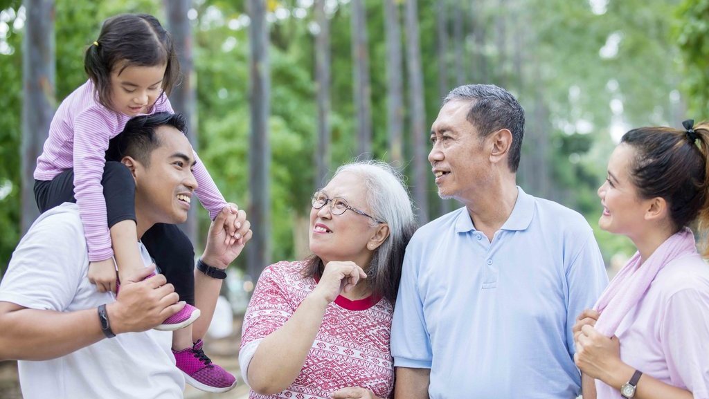 Memutuskan Kutukan Sandwich Generation dengan Dana Pensiun Memutuskan Kutukan Sandwich Generation dengan Dana Pensiun