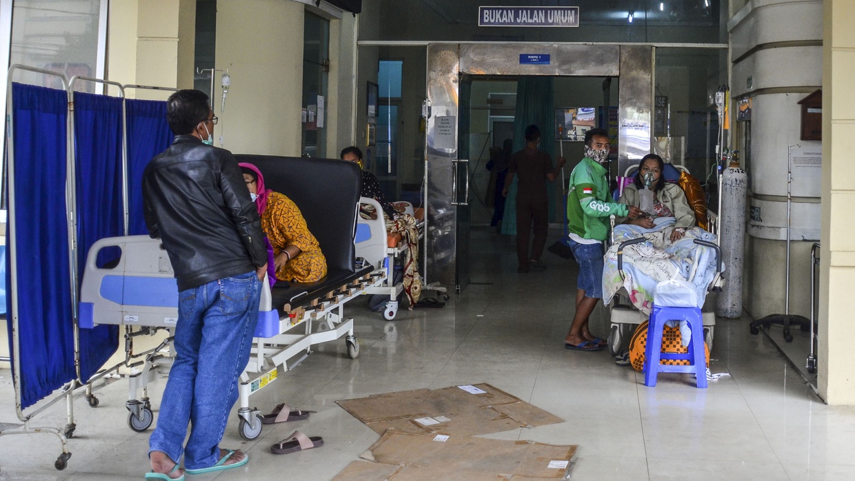 Pandemi COVID Indonesia Kian Genting, Pemerintah Malah Umbar Citra Pandemi COVID Indonesia Kian Genting, Pemerintah Malah Umbar Citra