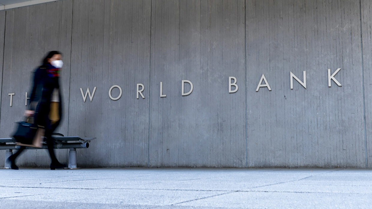 Mengapa Bantuan IMF-World Bank Kerap Gagal dan Menyengsarakan? Mengapa Bantuan IMF-World Bank Kerap Gagal dan Menyengsarakan?