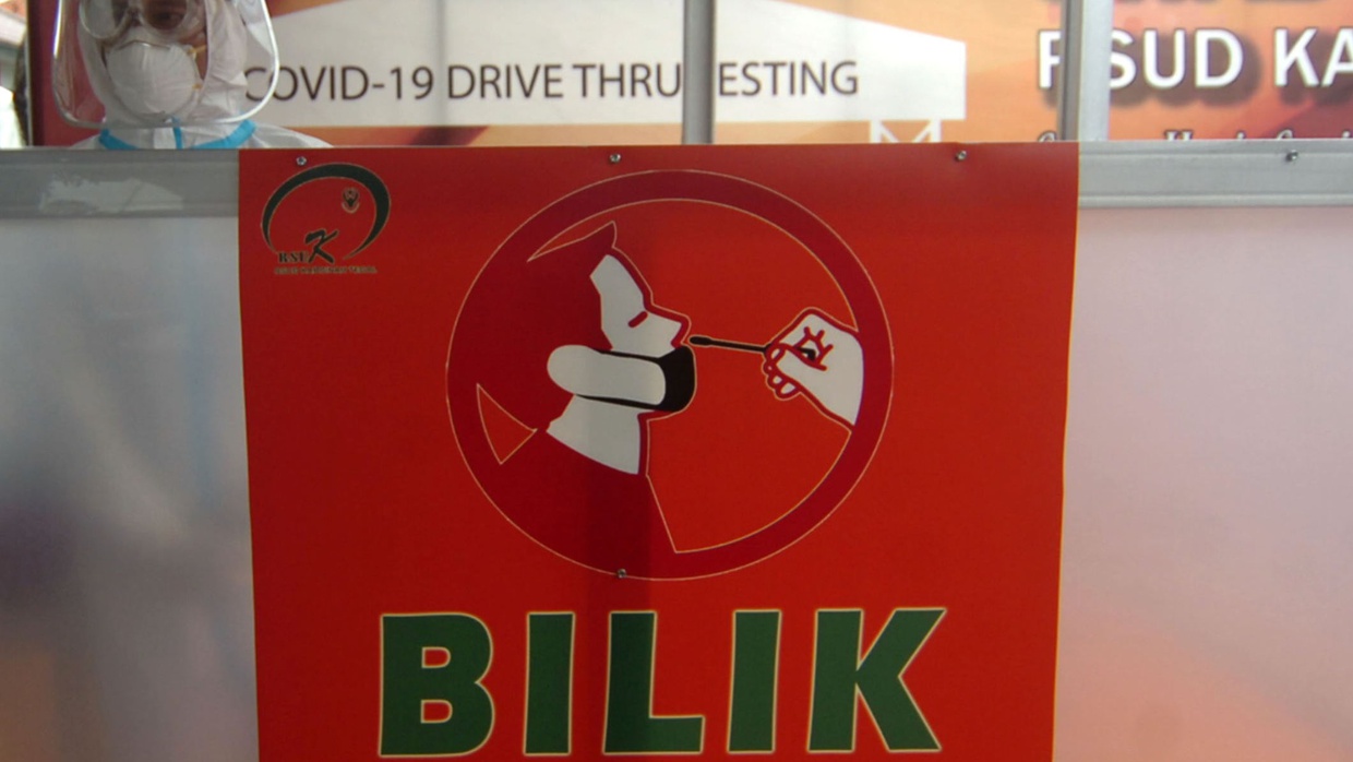 Harga PCR Rp300 Ribu, Komisi IX DPR: Lab Mainkan Harga Tindak Tegas Harga PCR Rp300 Ribu, Komisi IX DPR: Lab Mainkan Harga Tindak Tegas