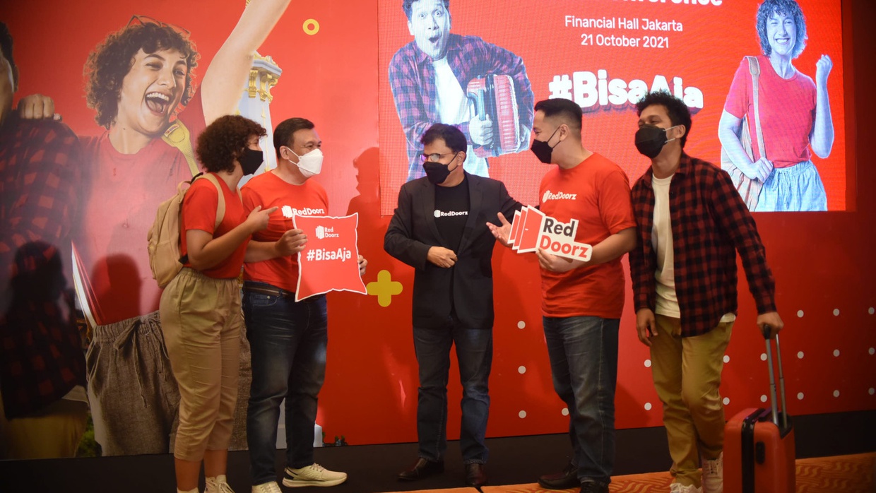 Peluncuran Kampanye #BisaAja RedDoorz Peluncuran Kampanye #BisaAja RedDoorz