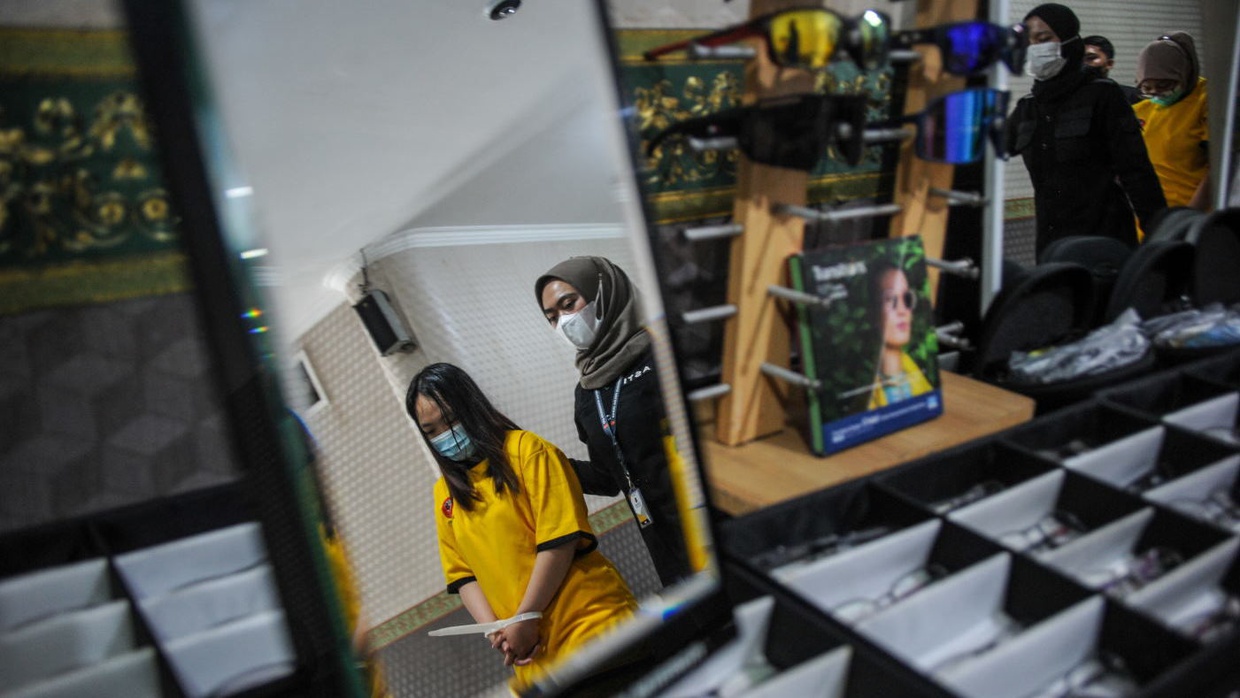 Update Kasus Pinjol: Polri Tetapkan 45 Tersangka Pinjaman Online Update Kasus Pinjol: Polri Tetapkan 45 Tersangka Pinjaman Online
