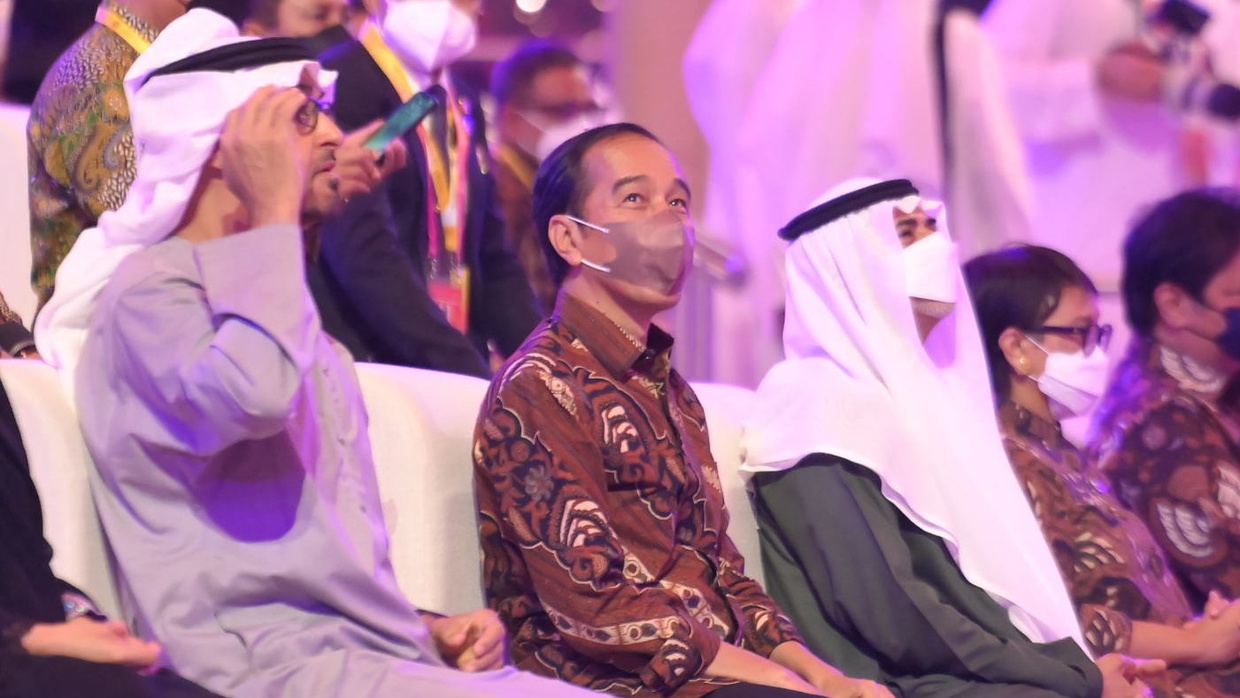 Di Depan Investor UEA, Jokowi: Ibu Kota Baru Butuh USD 35 Miliar Di Depan Investor UEA, Jokowi: Ibu Kota Baru Butuh USD 35 Miliar