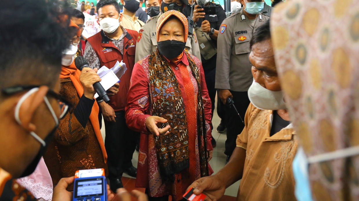 Sikap Audisme Mensos Risma: Kala Pejabat Gagal Paham Budaya Tuli Sikap Audisme Mensos Risma: Kala Pejabat Gagal Paham Budaya Tuli