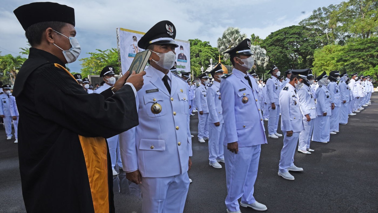 DPR Tepis Dukung Penambahan Masa Jabatan Kades demi Pemilu 2024 DPR Tepis Dukung Penambahan Masa Jabatan Kades demi Pemilu 2024
