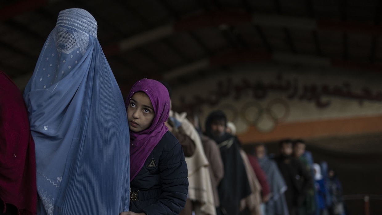 Isu Afghanistan Terkini: Kenapa Taliban Larang Wanita Jalan Jauh? Isu Afghanistan Terkini: Kenapa Taliban Larang Wanita Jalan Jauh?