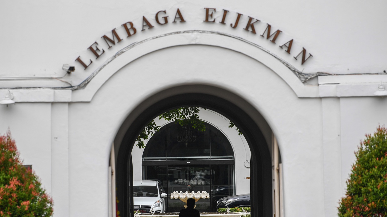 Apa Itu Lembaga Eijkman: Sejarah, Tugas, Fungsi & Mengapa Bubar? Apa Itu Lembaga Eijkman: Sejarah, Tugas, Fungsi & Mengapa Bubar?