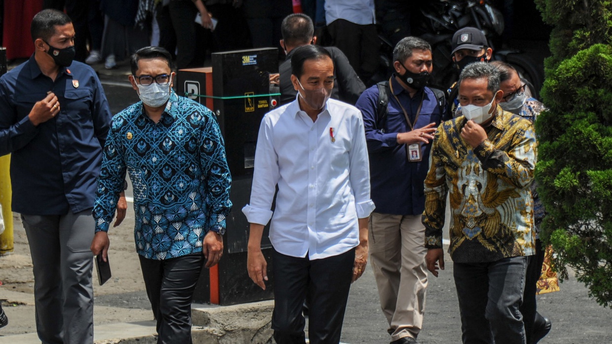 Jokowi: RI Penduduk Muslim Terbesar, Potensi Zakat Belum Optimal Jokowi: RI Penduduk Muslim Terbesar, Potensi Zakat Belum Optimal