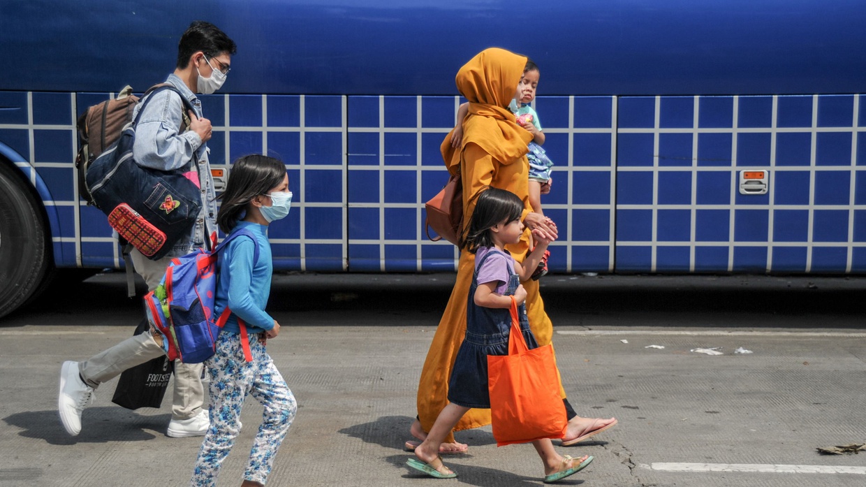 Mudik 2022: Cara Lindungi Anak di Bawah Usia 6 Tahun dari COVID-19 Mudik 2022: Cara Lindungi Anak di Bawah Usia 6 Tahun dari COVID-19