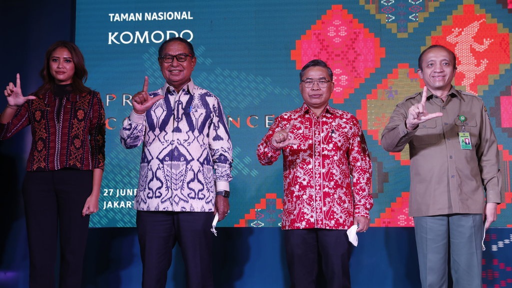Masuk TNK Rp3,75 Juta per Orang, KLHK: Demi Jaga Ekosistem Komodo Masuk TNK Rp3,75 Juta per Orang, KLHK: Demi Jaga Ekosistem Komodo