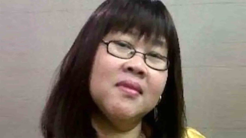 Biodata Rini S Bon Bon Komedian yang Meninggal karena Diabetes Biodata Rini S Bon Bon Komedian yang Meninggal karena Diabetes