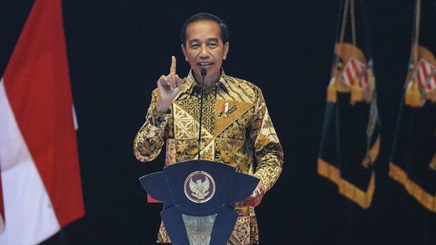 IRRI Imbau RI Ekspor Beras, Ini Jawaban Jokowi IRRI Imbau RI Ekspor Beras, Ini Jawaban Jokowi